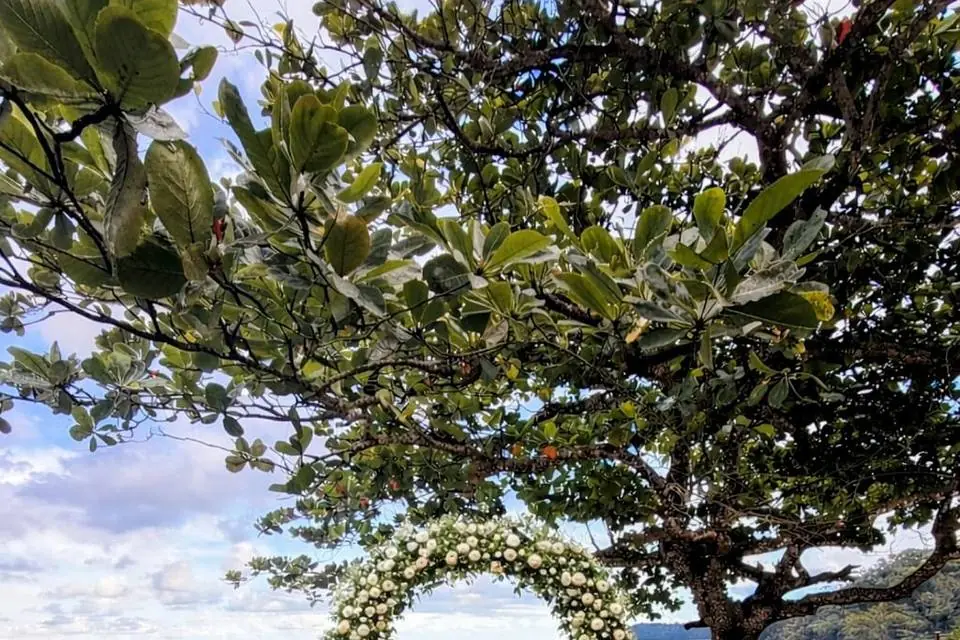 Cerimônia de casamento na praia do Red Beach Club